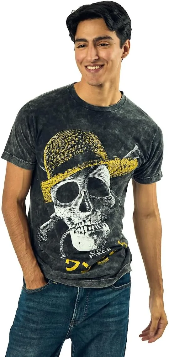 Bioworld One Piece Live Action Oversized Straw Hat Skull & Crossbones Crew Neck Short Sleeve Men's Black T-Shirt